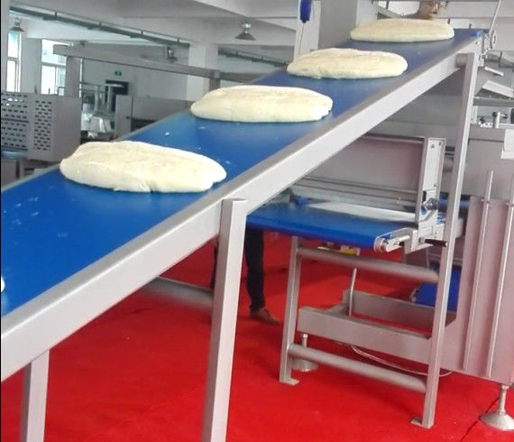 SS304 Bread Production Line 600mm Working Width With Auto Dough Cutting Hopper