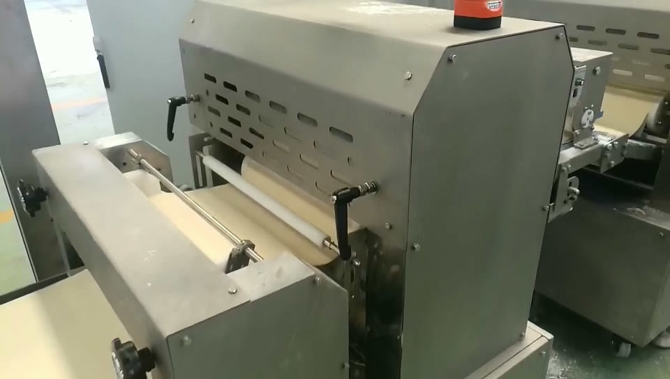 2 - 4 Rows Pizza Dough Making Machine , Automated Pizza MachineCustomized Diameter