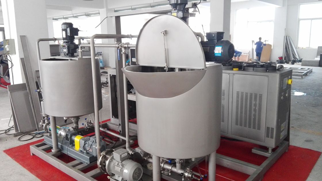 Good Perfomance Sponge Cake Maker , Cake Dissolver System With 350kg Production Capacity