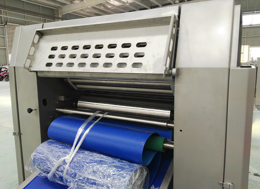 2500 Kg / Hr Puff Pastry Machine Durable Easy Operate For Yeast Pastry