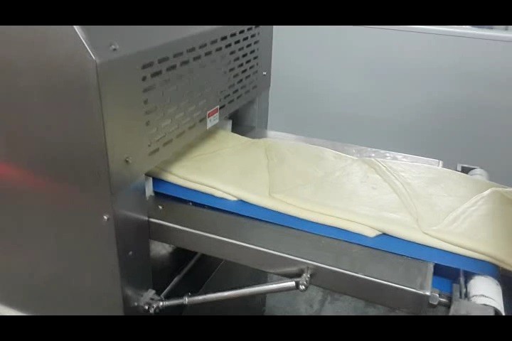 Industrial Puff Pastry Production Line With Auto Fat / Butter Feeding Pump