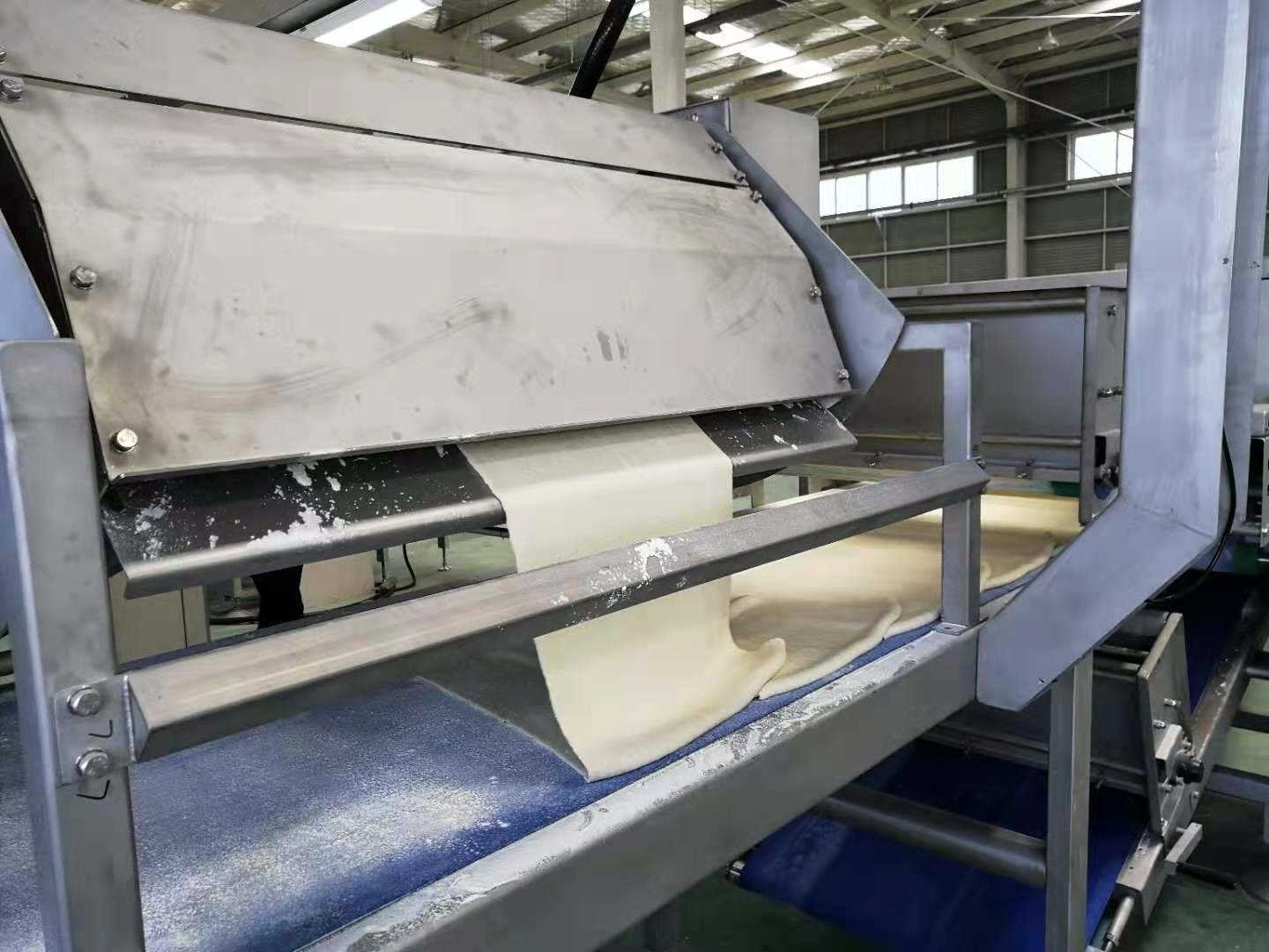 LFC Full Auto Croissant Line With Lamination Line , Croissant Make Up Line And 2 Sets Of Auto Freezers