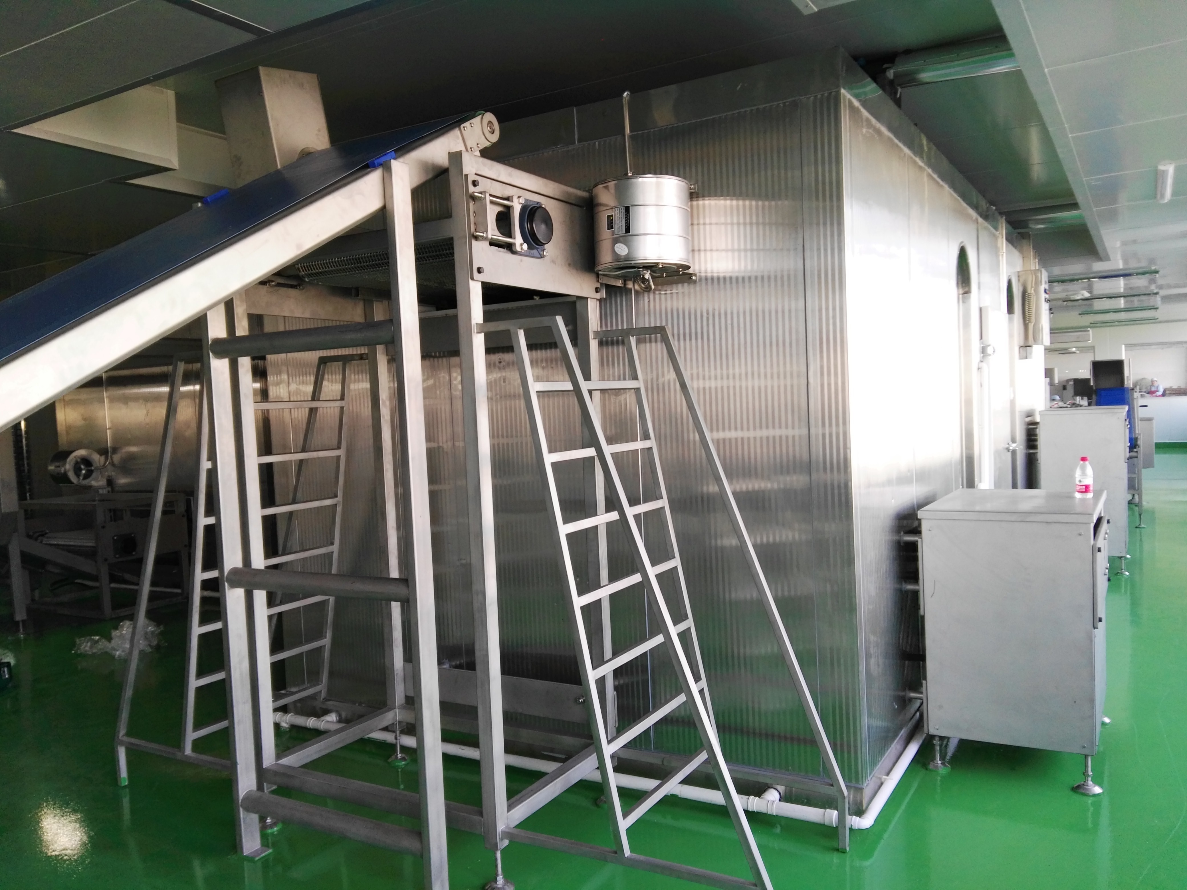 600-1200kg/h Capacity Puff Pastry Production Line of Semi-automatic / Fully automatic for Stuffed or Empty Pastries